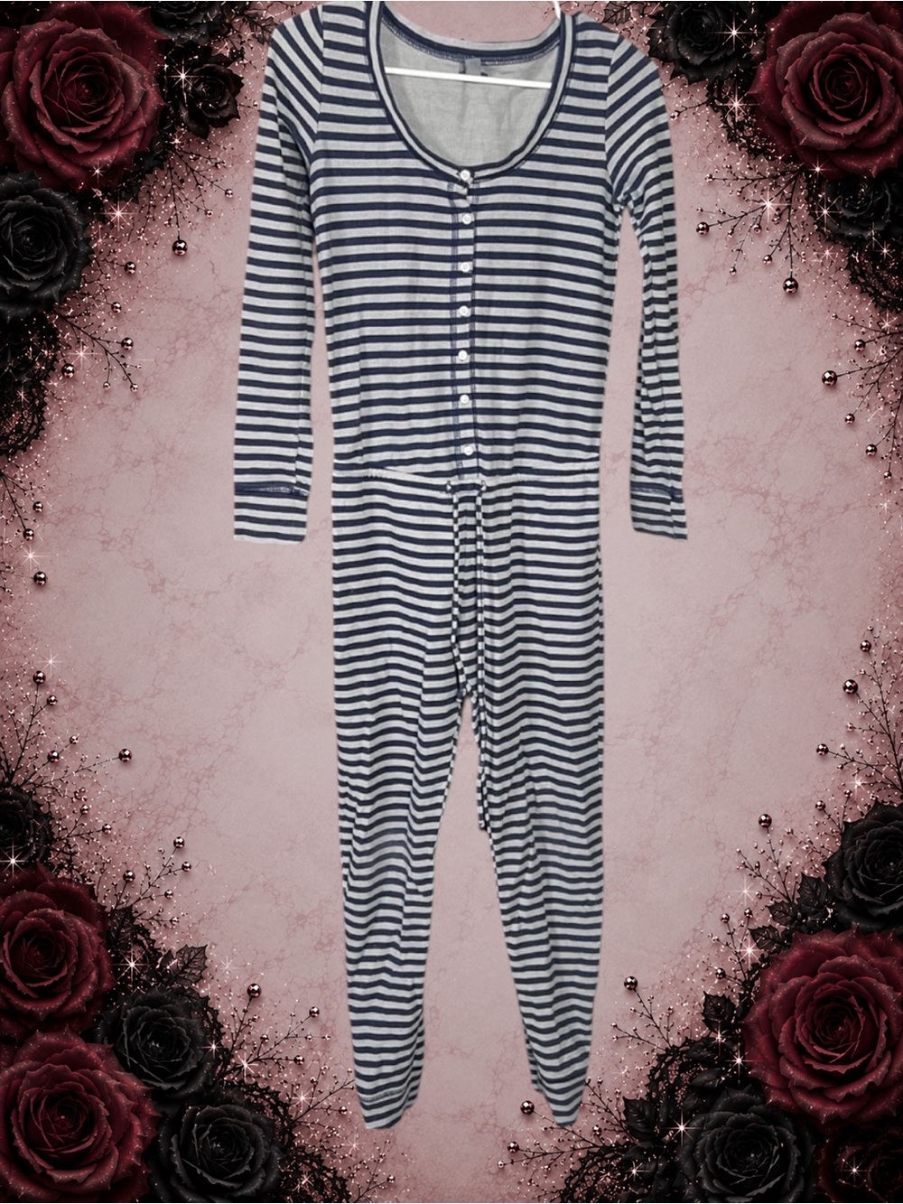 PREOWNED Aerie Blue Gray Stripe Thermal Waffle One Piece Pajamas – Size XS